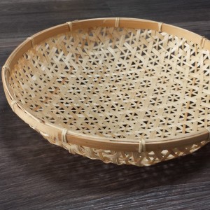 Natural wicker bread basket shallow