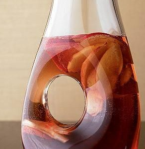 glass decanter pitcher